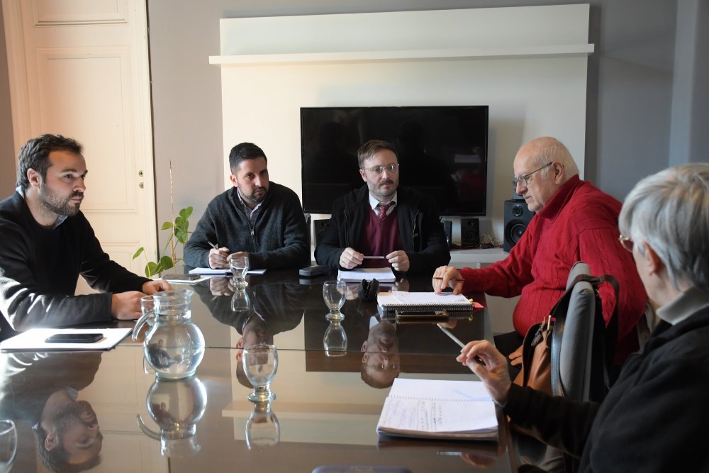 Azcué se reunió con representantes de la subsecretaría de ambiente de la Nación