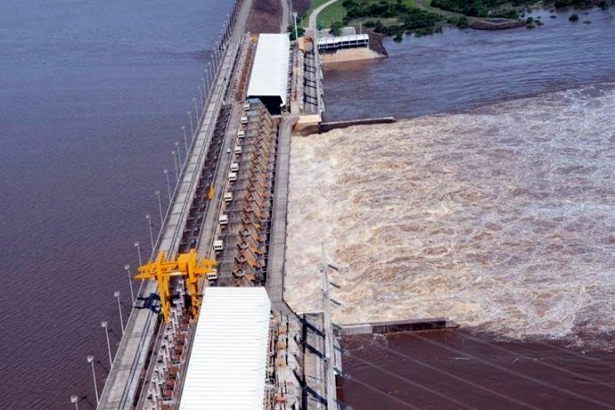 Luego de la primer demanda por los excedentes de Salto Grande, Nación pagó las deudas de capital