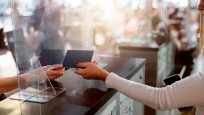 Piden a ciudadanos argentinos que devuelvan miles de pasaportes por una falla de seguridad en su fabricación