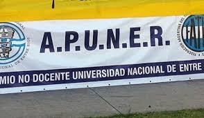 No docentes entrerrianos irán al paro el martes si no se cumple la Ley de Financiamiento Universitario.