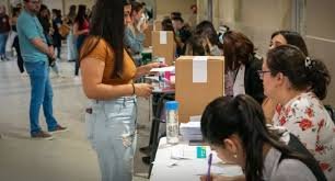 Hoy 21 de octubre los estudiantes de la Uader votan a sus representantes.