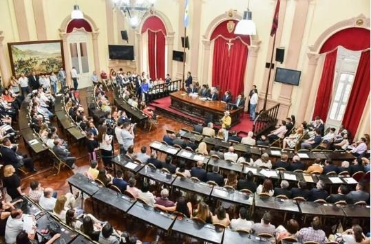 Acto de proclamación de legisladores nacionales electos por Entre Ríos.