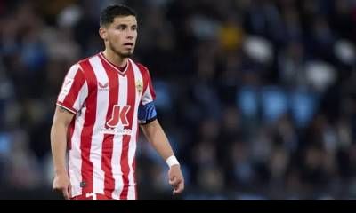 Fútbol: el concordiense Robertone, con un incierto presente en Almería