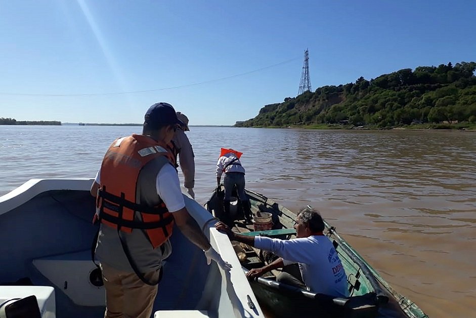 Entre Ríos y Santa Fe ya aplican la regulación conjunta de la pesca en el río Paraná 