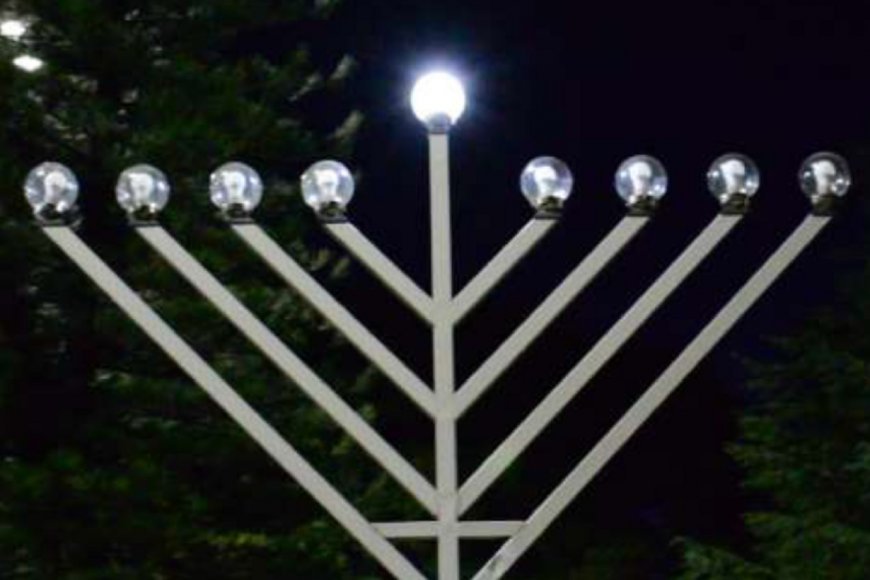 Celebraron Janucá, festividad de las luces, en la Plaza Urquiza.