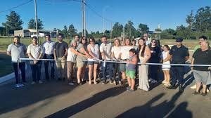  Inauguración de la obra de repavimentación de calle Juventud Unida de Benito Legerén.