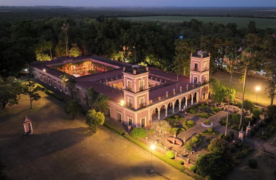 El gobernador acordó con Nación la puesta en valor el Palacio San José