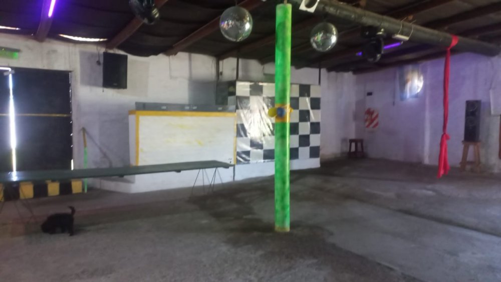 La municipalidad de Concordia recuperó un salón comunitario donde funcionaba un local bailable