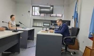 El juez dictó prisión preventiva para el acusado de robar miles de dólares y alojarse en las termas.