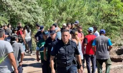Triste final. Hallaron el cuerpo de la niña que había sido arrastrada por un arroyo durante el temporal.