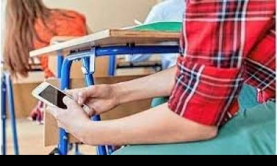 Argentina avanza en la prohibición de celulares en escuelas, pero en Entre Ríos el proyecto quedó estancado.