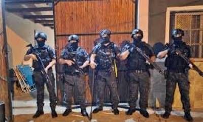Fuerte operativo antidrogas en Concordia: 16 detenidos y el hallazgo de dos cráneos.