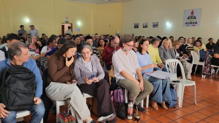 El Congreso de AGMER reclamó urgente convocatoria y propuesta salarial