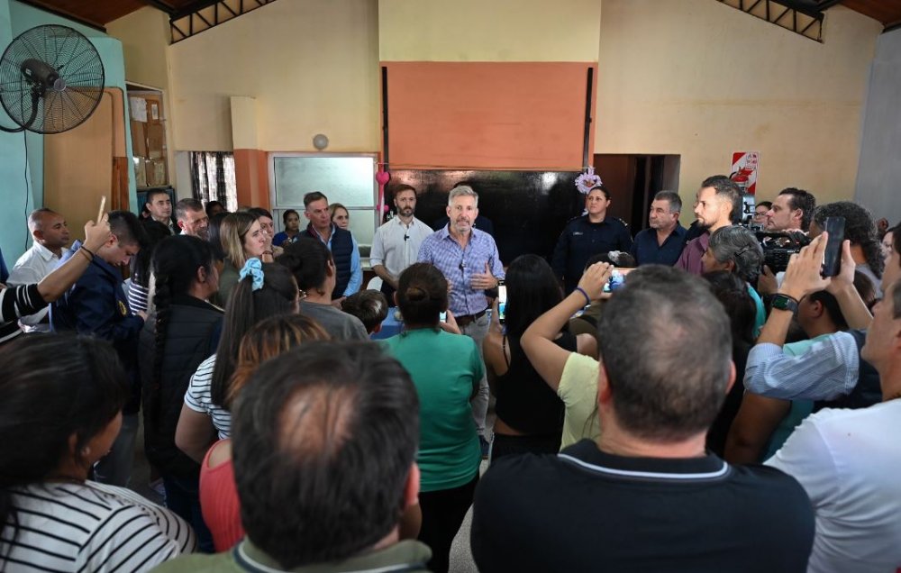 Frigerio recorrió zonas de operativos contra el narcotráfico en Concordia y dialogó con vecinos