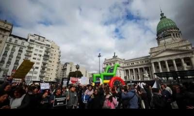 El gobierno envió al Congreso una nueva Ley de Discapacidad que elimina beneficios y obliga a reempadronarse