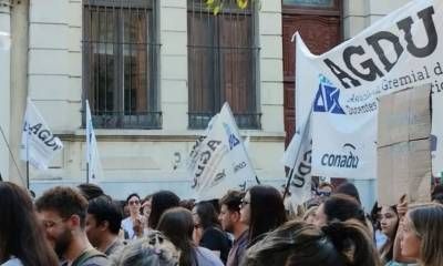 Docentes universitarios entrerrianos anunciaron una semana de paro total.