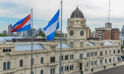 La provincia convoca a estatales y docentes a mesa paritaria