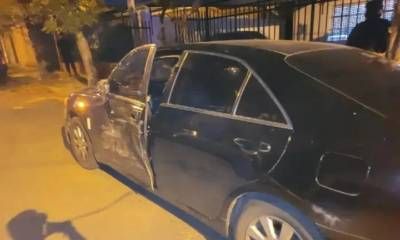 Le robó el auto a su padre, tomó de rehén a su hijo y amenazó con matarlo