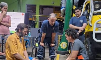 Capacitación de RCP y Primeros Socorros destinada a familiares de los Bomberos Voluntarios