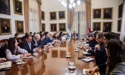 Frigerio analizó en gabinete la marcha del plan vial provincial