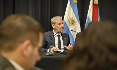 Paritarias de estatales y docentes: la oferta será acorde a lo que se pueda “comprometer y cumplir”