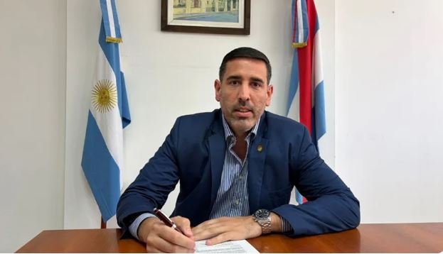 Cuenca y las paritarias docentes: “No podemos prometer algo que el gobierno después no va a poder pagar”.