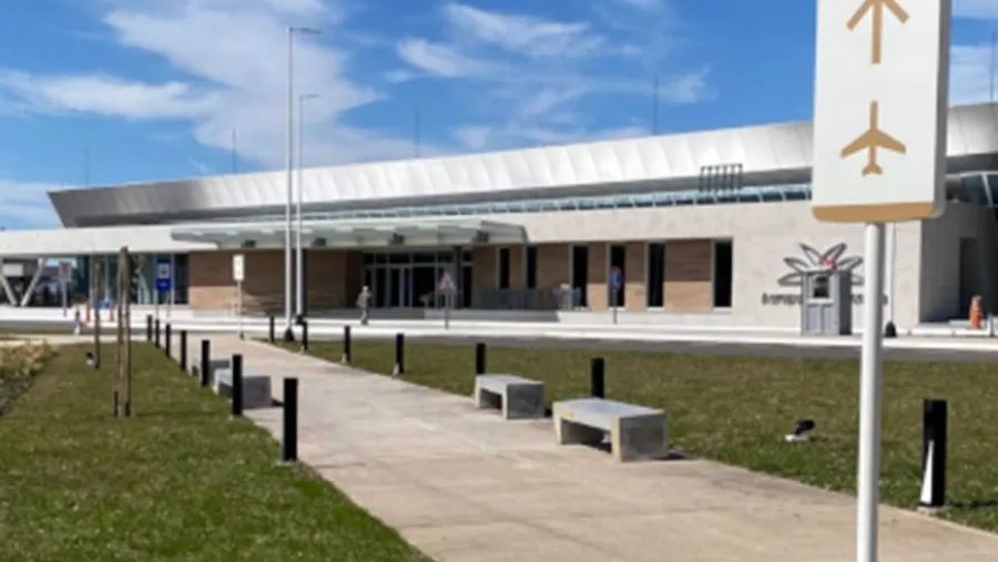 Prorrogaron el plazo de la convocatoria para equipar la plataforma de rodaje del Aeropuerto de Concordia