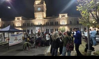 Día del Trabajador: Agmer realizó una vigilia por reclamos salariales