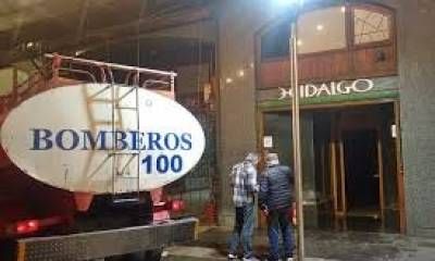 Se incendió la histórica tienda Hidalgo en la peatonal de Concordia.