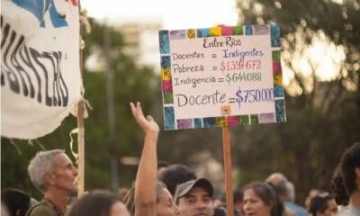 El salario inicial docente en Entre Ríos cubre solo la mitad de la canasta básica