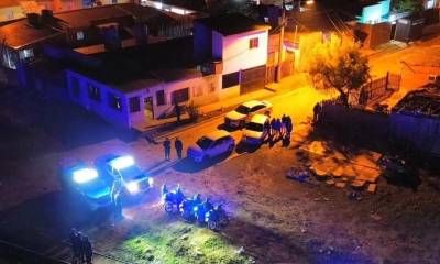 Secuestro de un trozo compacto de Cocaína y dos personas detenidas