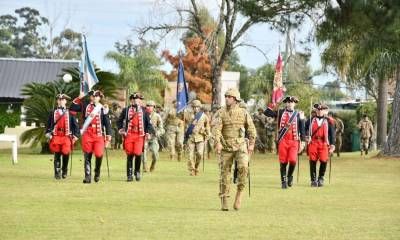 El intendente Azcué participó del acto por el 216° Aniversario del Ejército Argentino