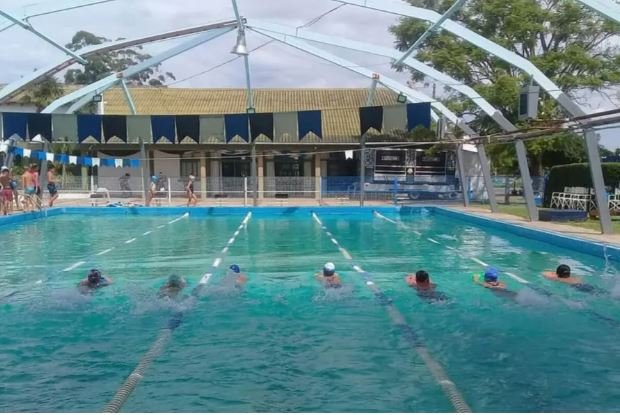 Una estudiante de Concordia denunció que le tomaron una foto en natación y la difundieron por redes.