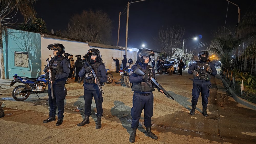 La policía realizó un nuevo operativo de prevención en diferentes barrios