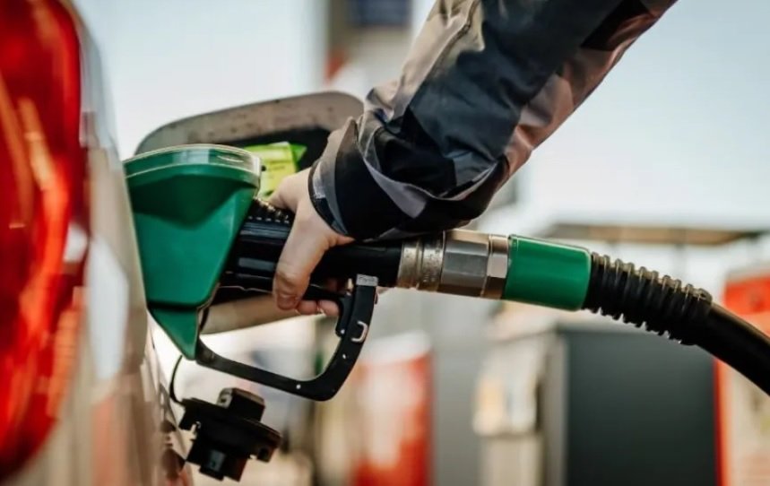 La venta de gasoil revirtió la caída del expendio de nafta y Entre Ríos cerró mayo en verde