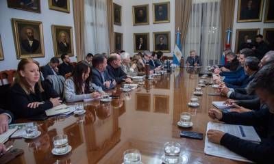 Modernización estatal y obras prioritarias estuvieron en la agenda de la reunión de gabinete