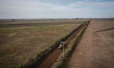La provincia invierte más de 24.000 millones de pesos en mejora de caminos y maquinaria vial