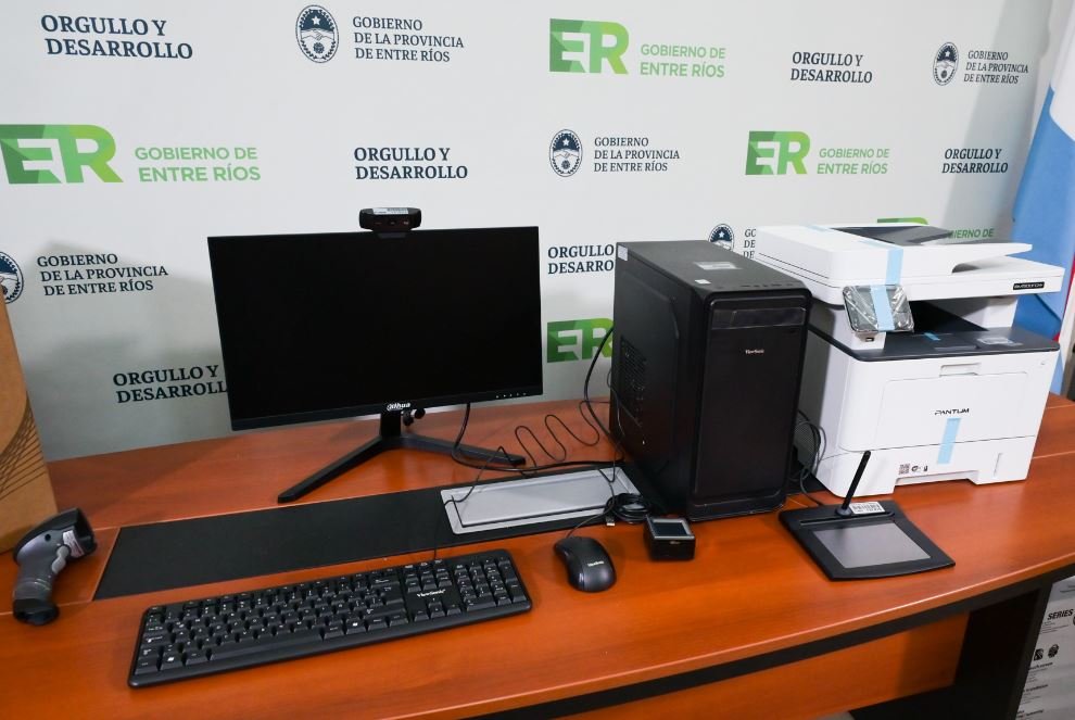 Entre Ríos incorporó equipamientos tecnológicos para la emisión del nuevo DNI