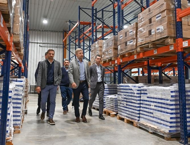Frigerio presentó el nuevo sistema de compra de medicamentos: más competencia, menor costo y mayor control