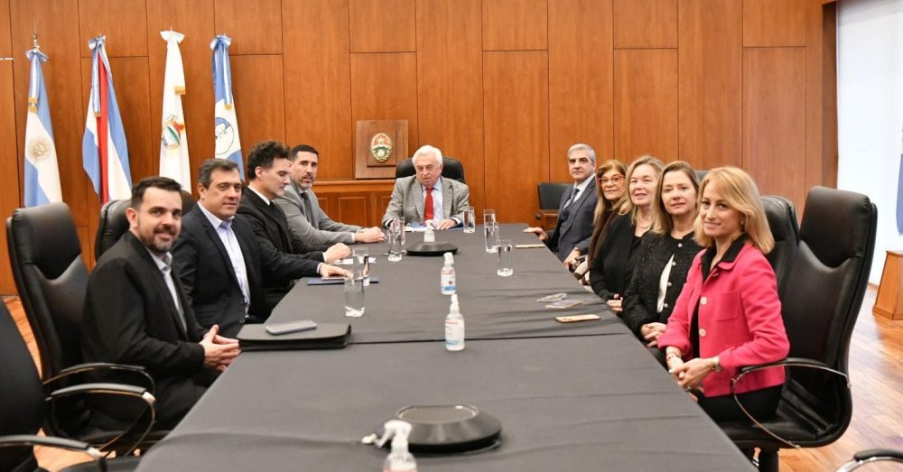 El STJ y el CGE firmaron un convenio para fortalecer el acceso a la educación de jóvenes
