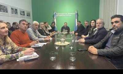 Los gremios docentes rechazaron la nueva oferta salarial y no descartan un aumento por decreto