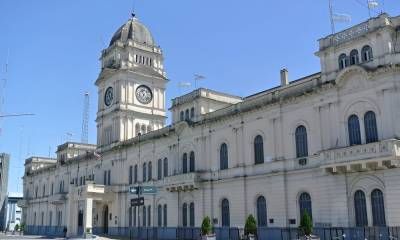 La provincia mejoró la propuesta salarial para los docentes y ratificó su compromiso con el diálogo