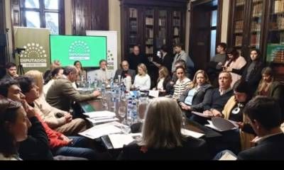 Reforma previsional: Docentes y jubilados reafirmaron el rechazo al proyecto en Diputados