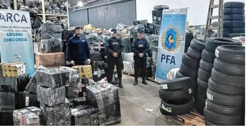 Policía Federal y ARCA incautaron mercadería por más de $580 millones en el ingreso a Concordia.