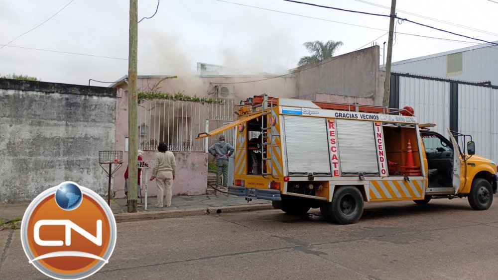 Un incendio se desató en una vivienda de la calle Laprida al 1018.