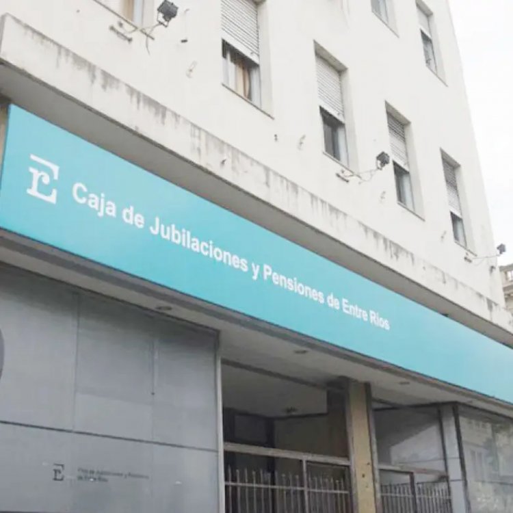 Se promulgó la reforma jubilatoria y se declaró la emergencia previsional por dos años