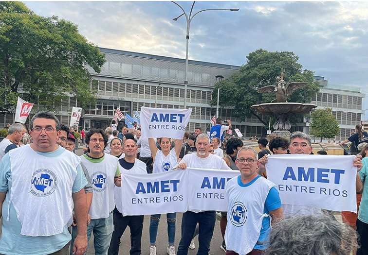 AMET se suma al paro docente de este jueves y viernes