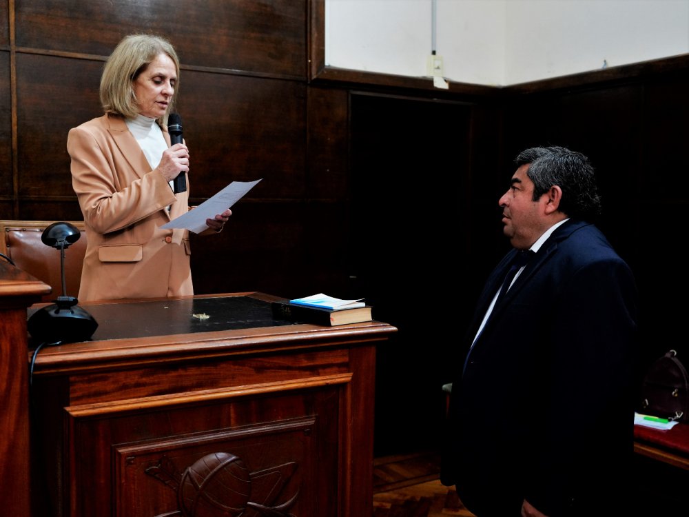 Jorge Mendieta juró como concejal en una emotiva sesión del Concejo Deliberante de Concordia