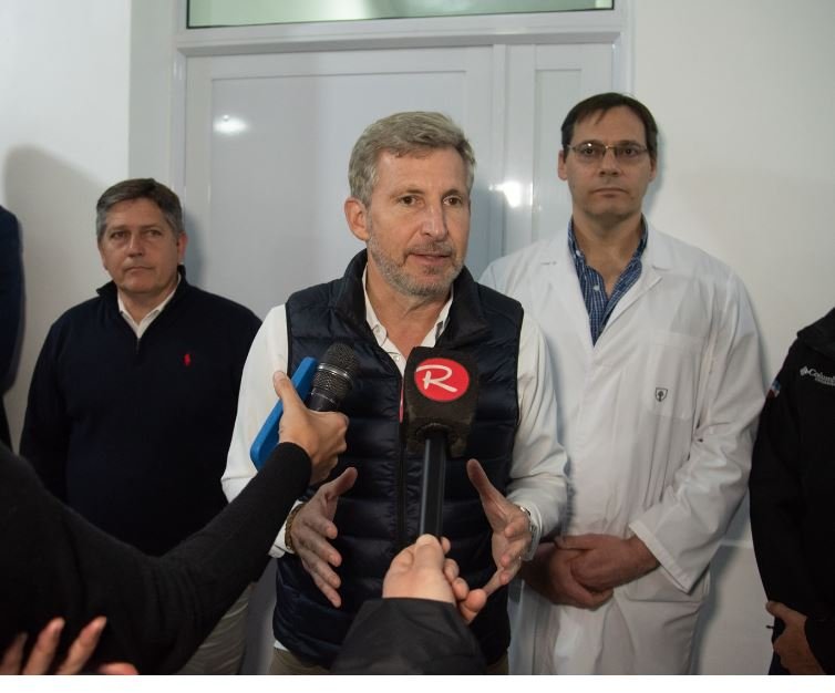 Frigerio inauguró obras y entregó nuevas ambulancias en hospitales de Basavilbaso y Rosario del Tala