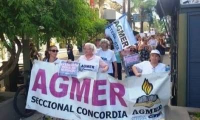 En adhesión al paro nacional convocado por CTERA: AGMER Concordia convoca a marchar este lunes hacia Plaza 25 de Mayo.